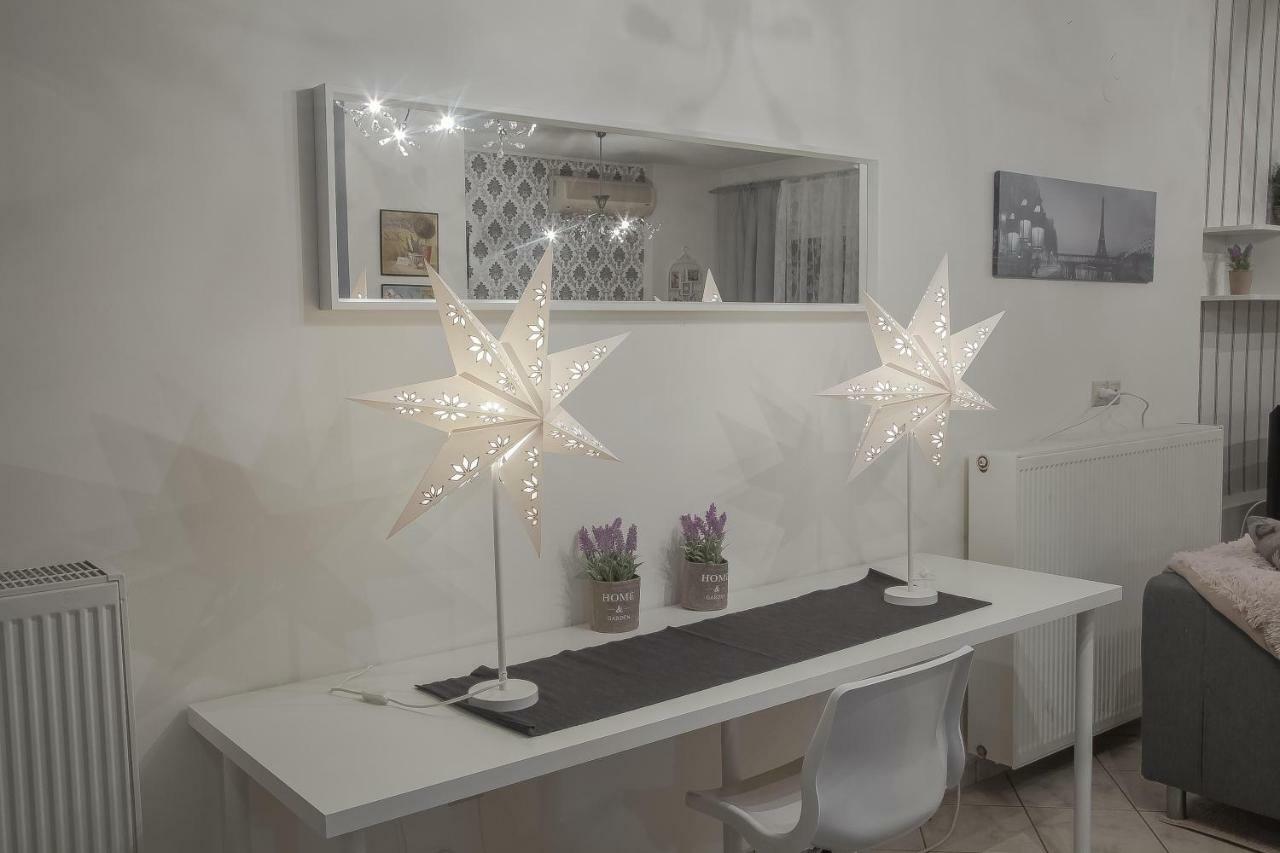Luxury City Center Apartment كالامباكا المظهر الخارجي الصورة
