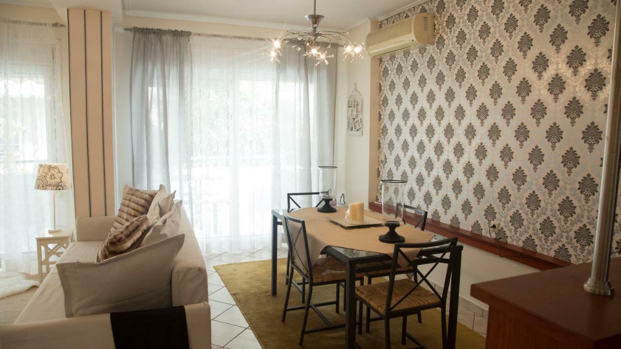 Luxury City Center Apartment كالامباكا المظهر الخارجي الصورة
