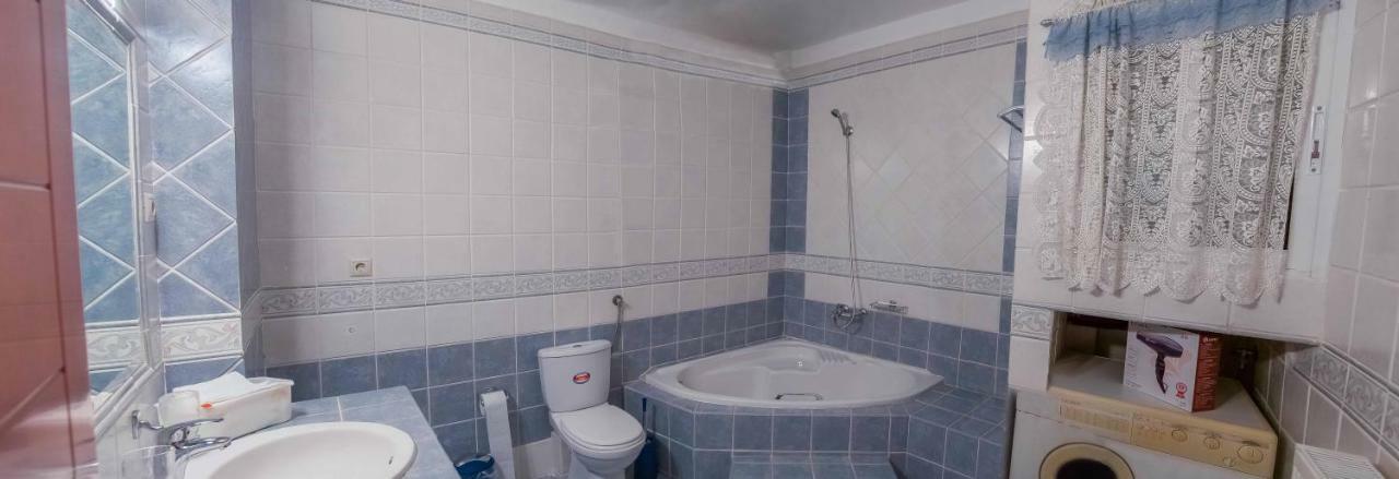 Luxury City Center Apartment كالامباكا المظهر الخارجي الصورة