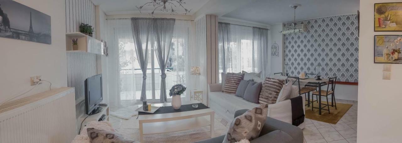 Luxury City Center Apartment كالامباكا المظهر الخارجي الصورة